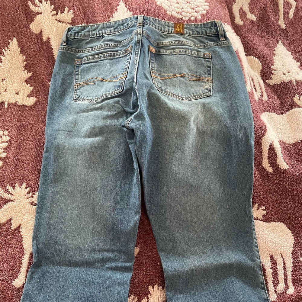 Aura jeans. Brand new